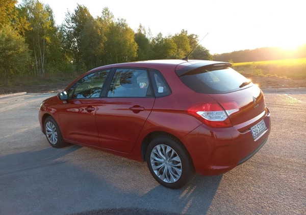 Citroen C4 cena 23300 przebieg: 142600, rok produkcji 2012 z Zabrze małe 106